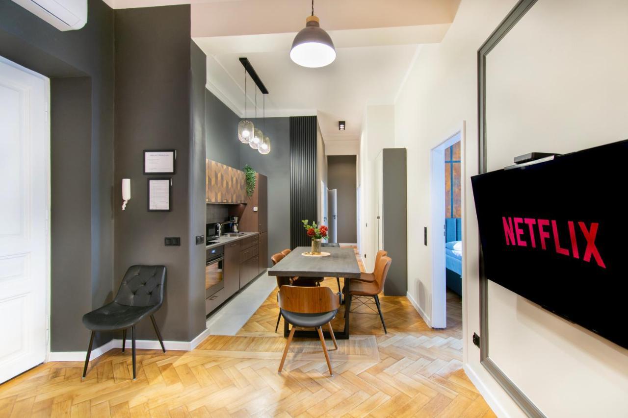 Modern Apartments Pilsudskiego Street 克拉科夫 外观 照片